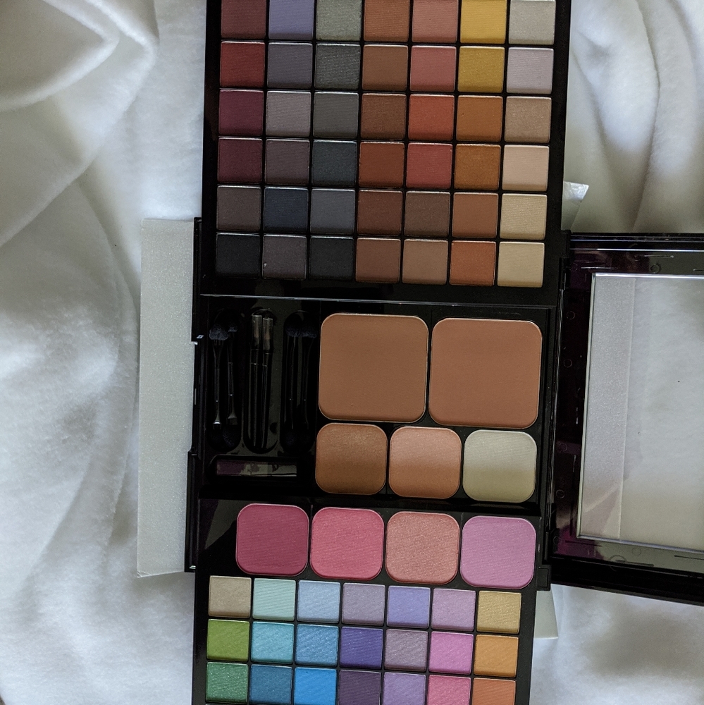NYX Night on the Town kit